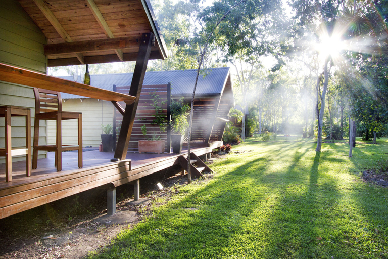 Exterior & Views 2, Airlie Beach Eco Cabins - Adults only, Whitsunday
