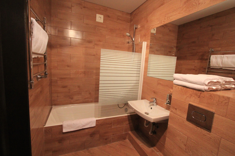 Bathroom 2, Villa Diana, Krasnodar gorsovet