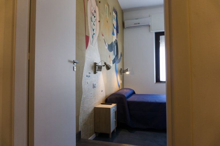 Bedroom 3, Kartè, Catania