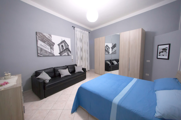 Bedroom 4, Giualduomo, Benevento