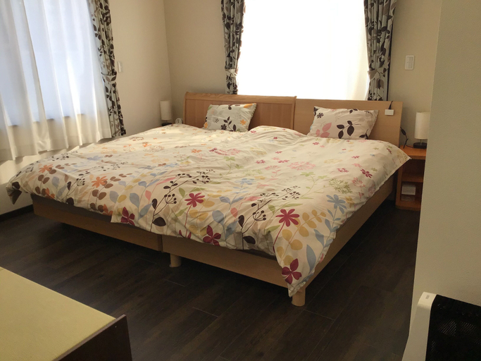 Bedroom 4, Itoshima guesthouse & backpackers TOMO - Hostel, Maebaru