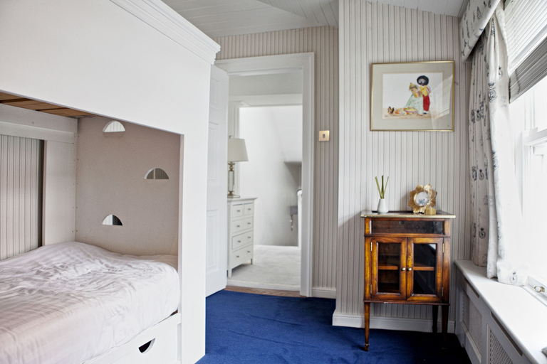 Bedroom 4, Molly Malone Suite by 5STARSTAY, Dublin