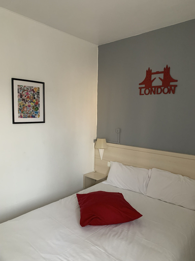 Bedroom 5, Hôtel Vieille Tour Centre Rouen, Seine-Maritime
