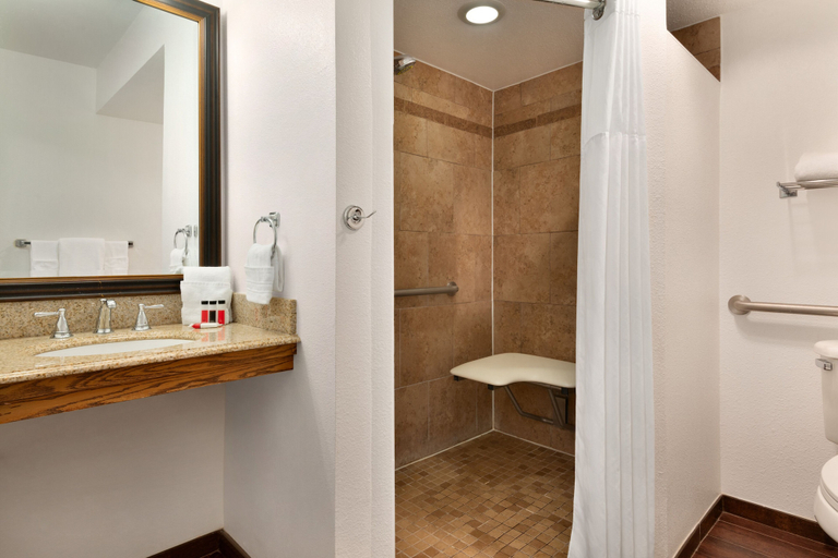 Bathroom 4, Ramada by Wyndham Spokane Airport, Spokane