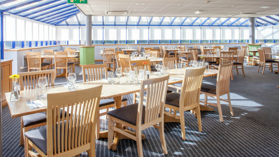Food & Drinks 5, Holiday Inn Warrington, Warrington