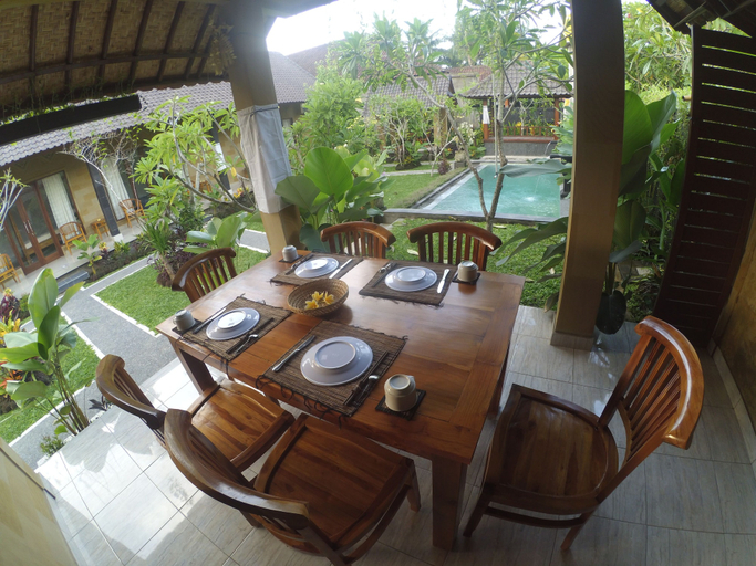Others 4, Chez Ida, Gianyar