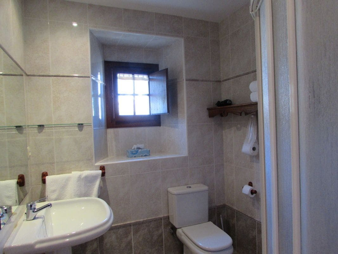 Bathroom 3, Herranetxe, Álava