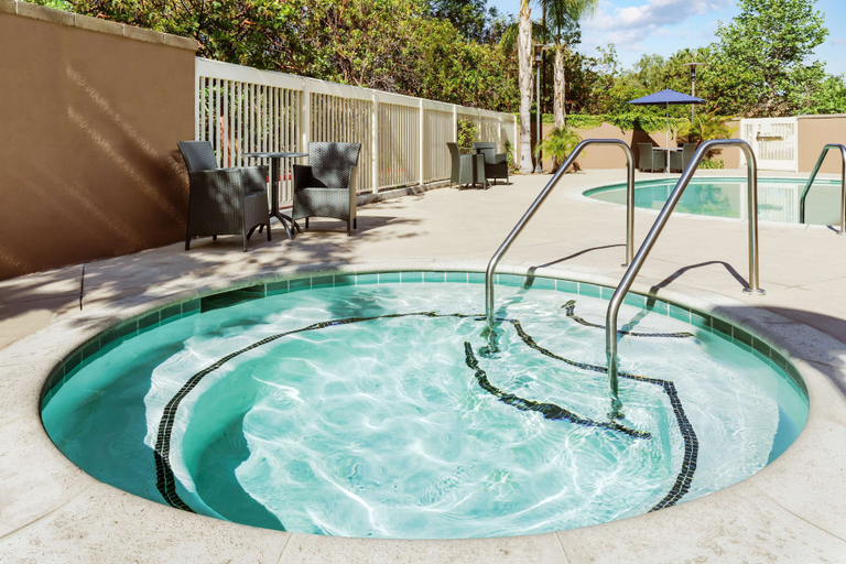 Sport & Beauty 5, Hampton Inn & Suites Thousand Oaks, CA, Ventura