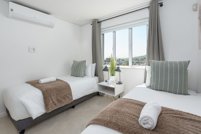 Bedroom 2, Queens Road 11B, City of Cape Town