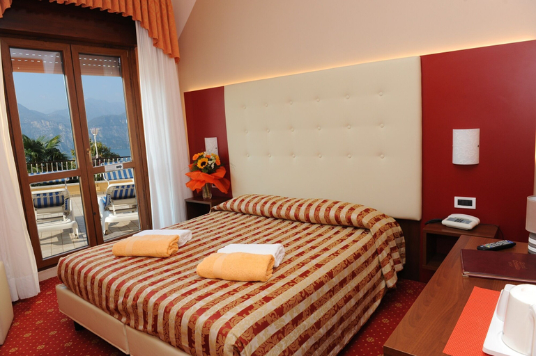 Bedroom 3, Hotel Cristallo, Verona
