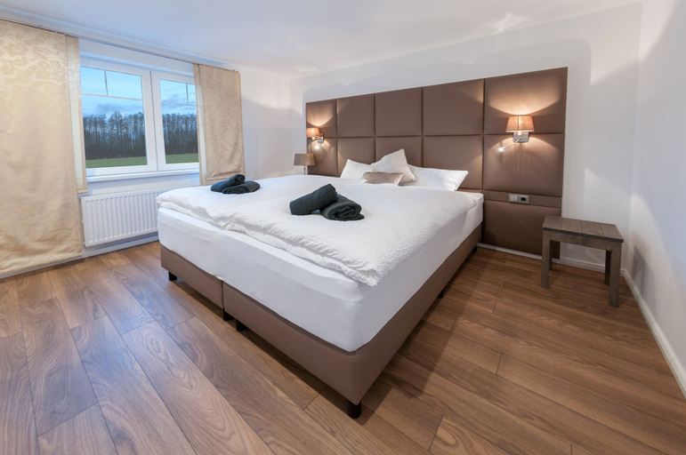 Bedroom 2, Landgasthaus Krimpenfort, Vechta