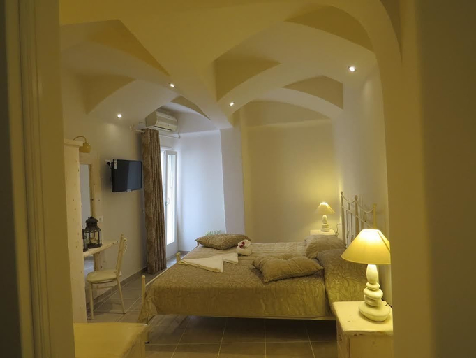 Bedroom 3, Villa Manos, South Aegean
