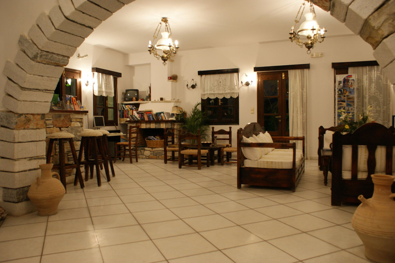 Food & Drinks 5, Alkyoni Beach Hotel, South Aegean
