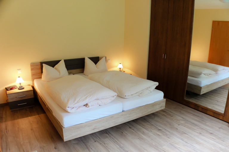Bedroom 2, Gasthof Braun, Hochsauerlandkreis