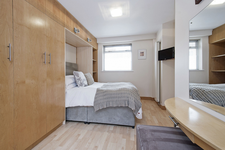 Bedroom 3, Premium St Christophers Place, London
