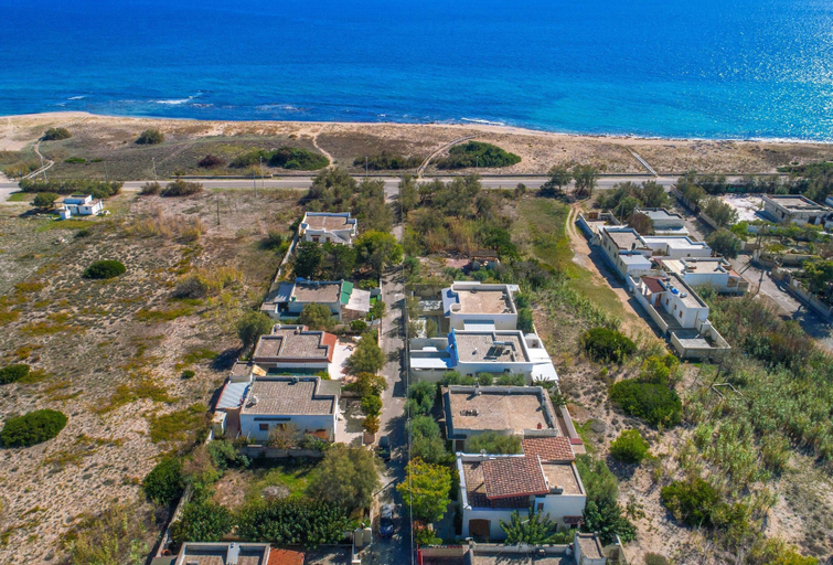 Beach 3, Villa Blu Cobalto, Taranto