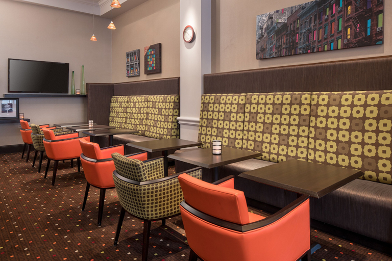 Food & Drinks 5, Hampton Inn & Suites Ogden, Weber