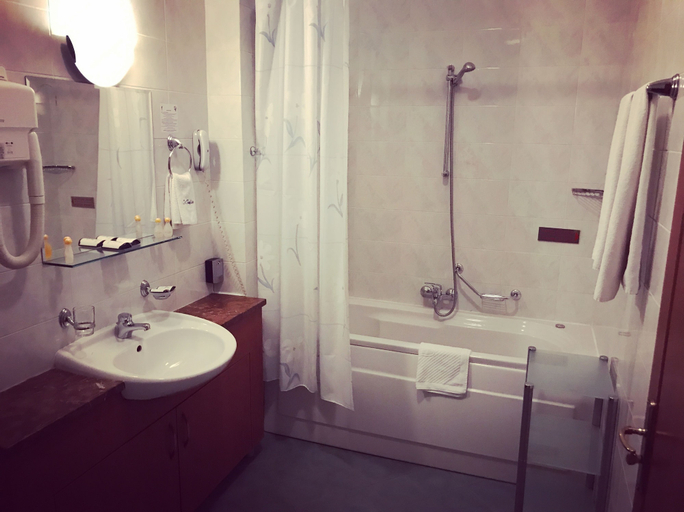 Bathroom 4, Sveta Sofia Hotel, Stolichna