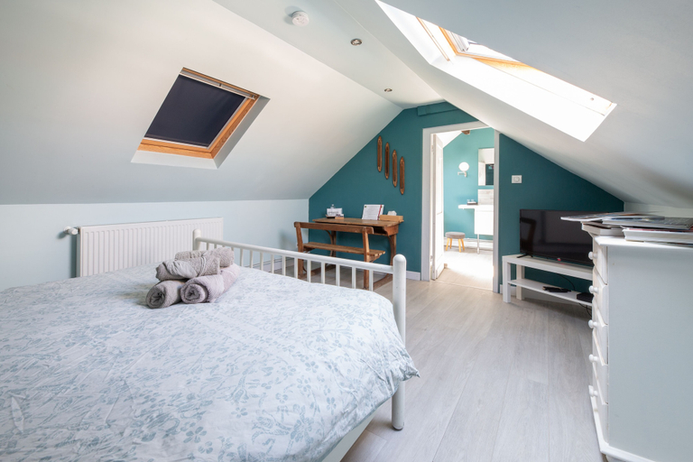Bedroom 3, Maison du jardin botanique, Nord