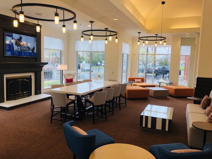 Food & Drinks 5, Hilton Garden Inn Minneapolis/Bloomington, Hennepin