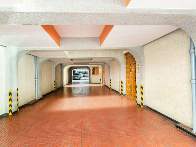 Others 5, Hotel Antas, Mexico City