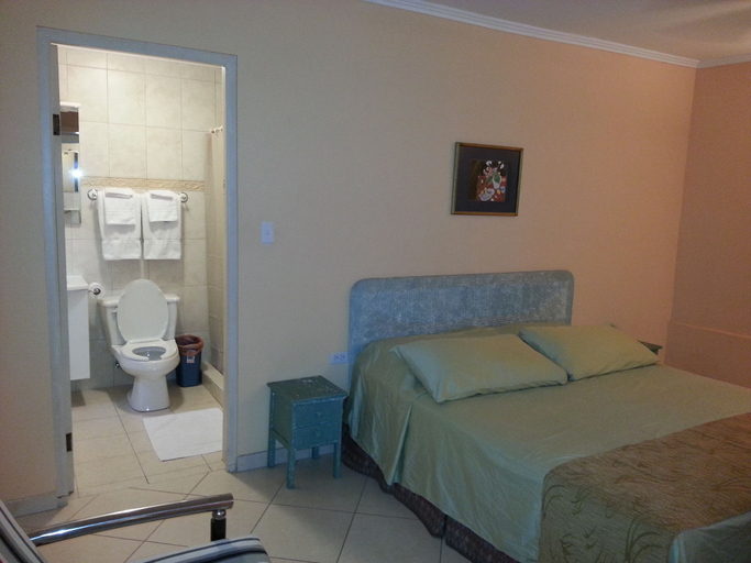 Bedroom 2, Le Chateau Ocean Villas