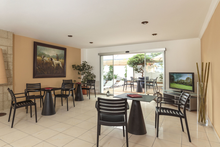 Food & Drinks 5, Athena Hotel, South Aegean