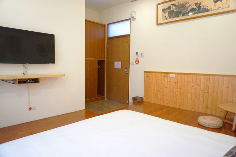 Bedroom 2, Pottery Flower B&B, Nantou