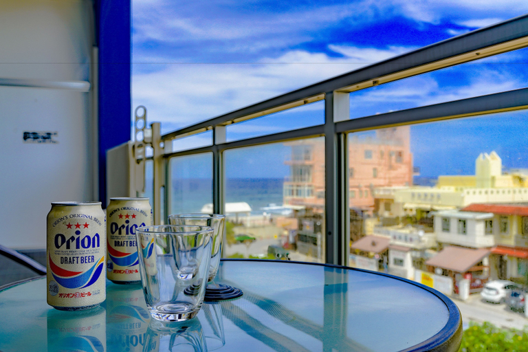 Food & Drinks, Sunshine Coast, Chatan