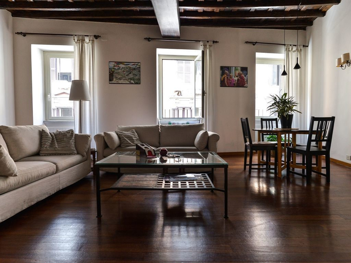 Others 4, Spanish Steps Apartment, Roma