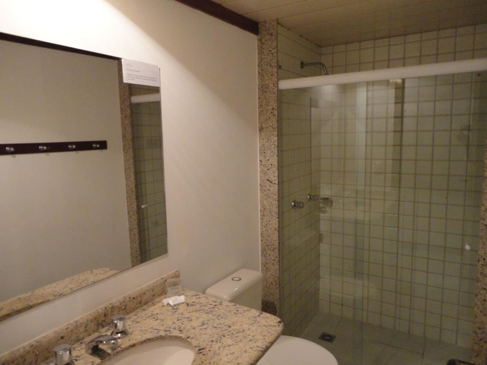 Bathroom 5, Rede Andrade Bahia, Salvador