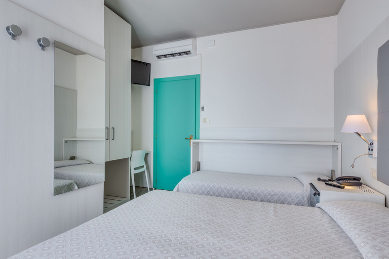 Bedroom 2, Hotel Serena, Venezia