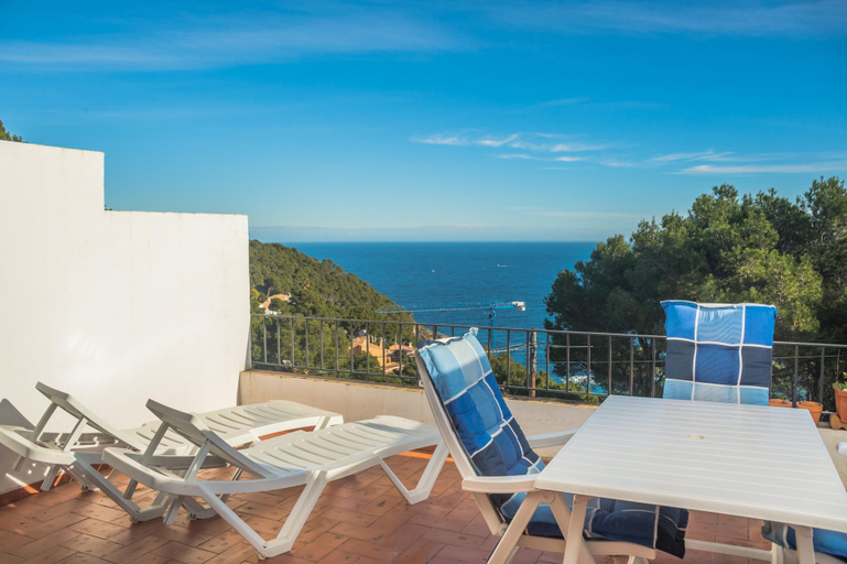 Others 5, St-33 Begur SA Tuna 2 PAX, Girona