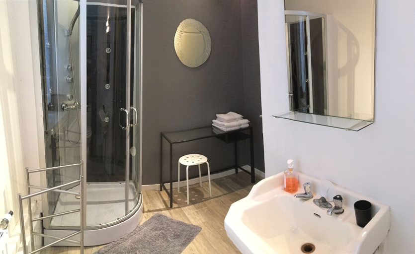 Bathroom 3, La Maison Du Bulot, Pas-de-Calais