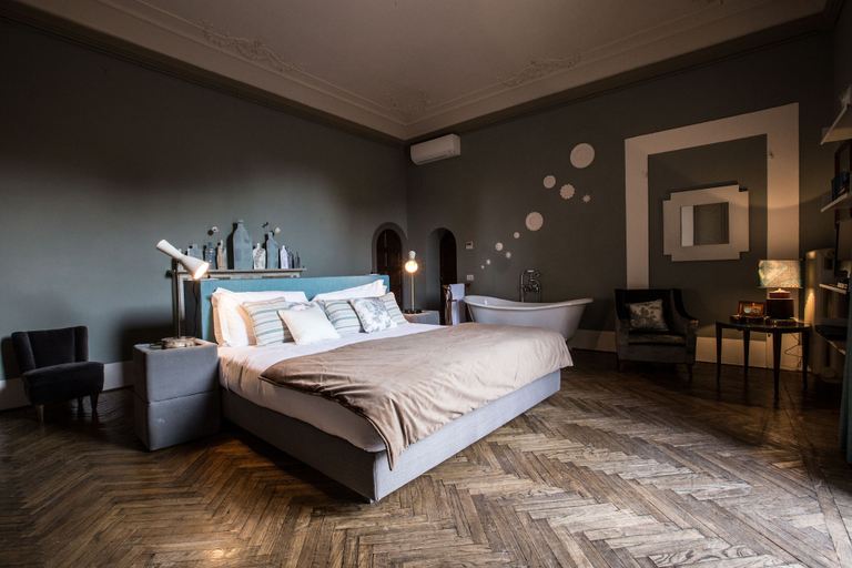 Bedroom 3, AdAstra Suites, Florence