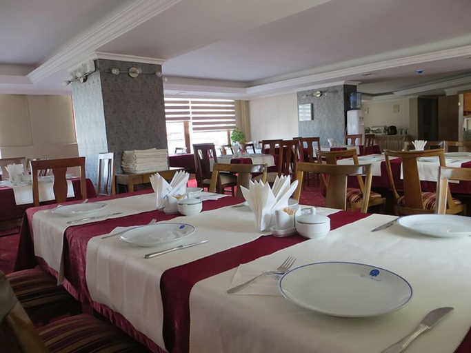 Food & Drinks 5, Mütevelli Otel, Merkez