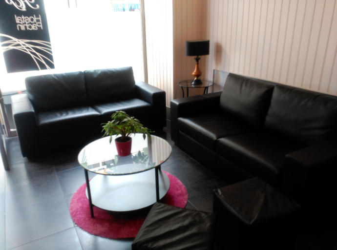 Others 5, Hostal Pachin, Asturias