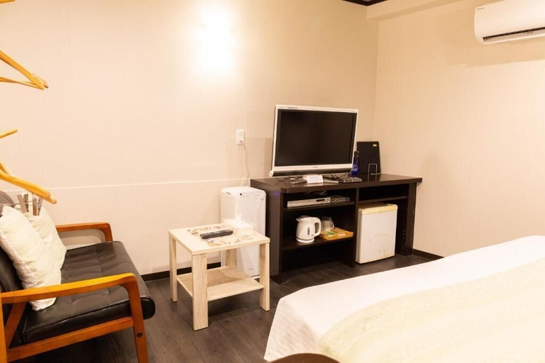 Bedroom 2, Naha Lagoon Hotel I, Naha