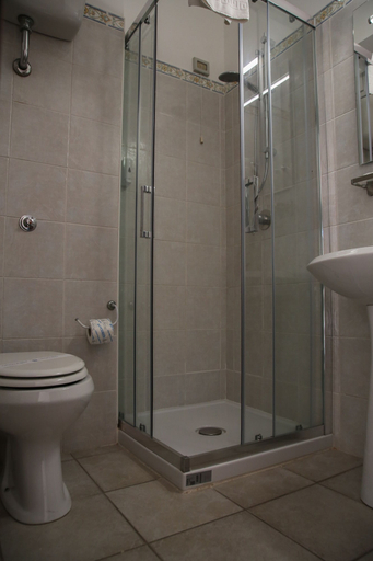 Bathroom 4, Albergo Parco Gran Sasso, L'Aquila