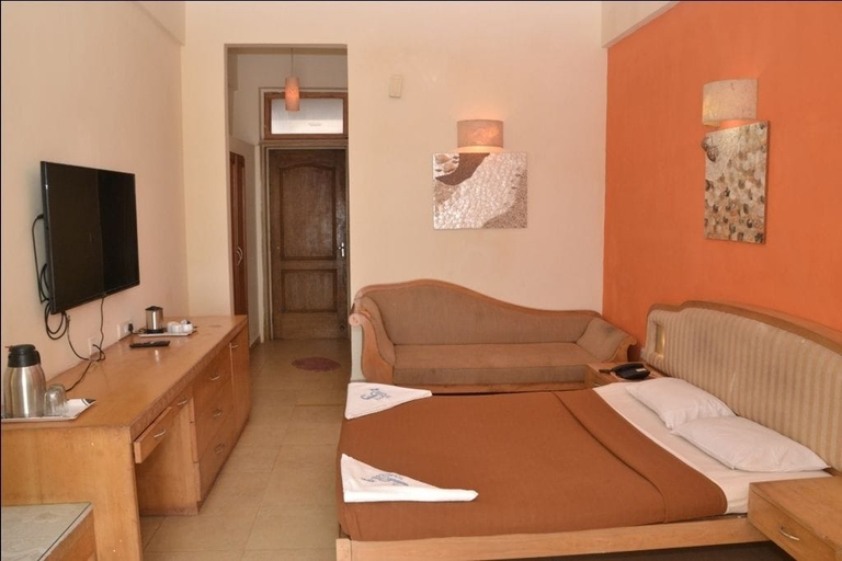 Bedroom 2, Calangute Residency, North Goa