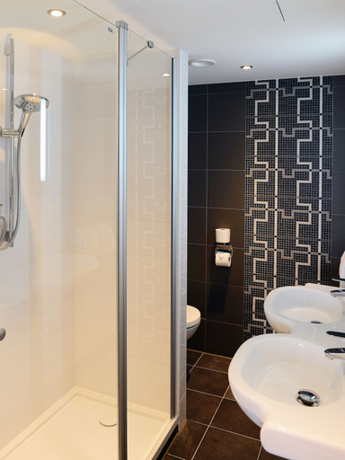 Bathroom 5, Amrâth Hotel DuCasque, Maastricht