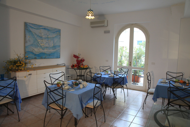 Food & Drinks 5, Hotel Amarea, Messina