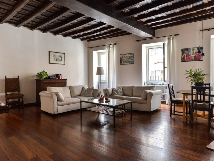 Others 3, Spanish Steps Apartment, Roma