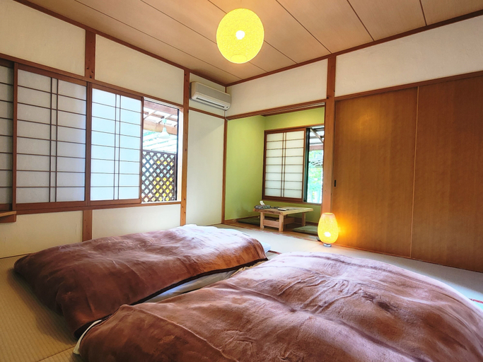 Bedroom 2, Minna no ie Polepole, Urugi