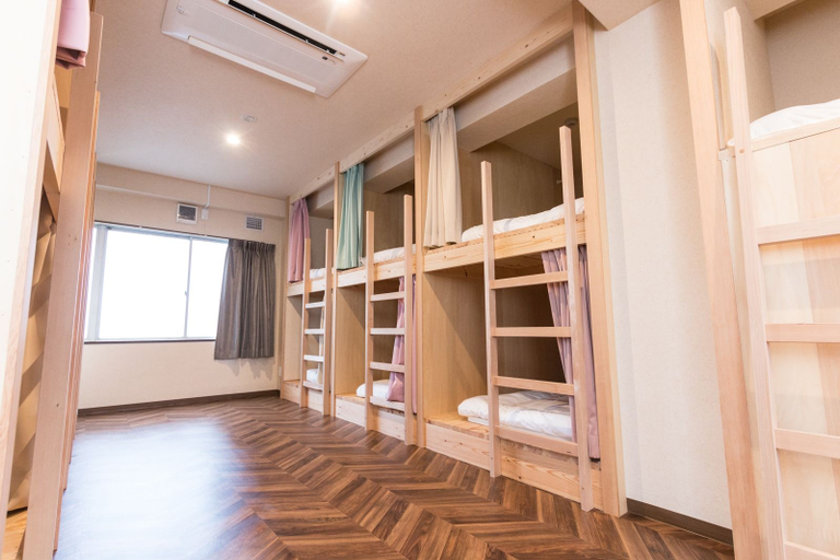 Others 3, RED HELMET House&Sports Bar Hiroshima - Hostel, Hiroshima