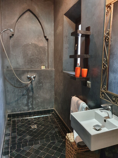 Bathroom 3, La Villa Kosy, Marrakech