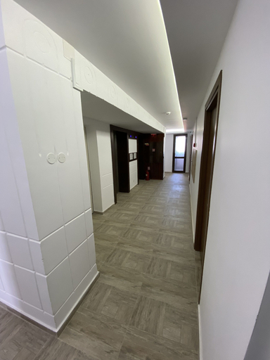 Others 5, Hotel Gorj, Targu Jiu
