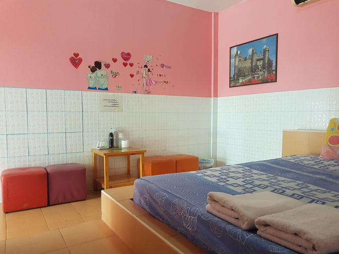 Bedroom 3, Wanjai Resort, Warin Chamrap