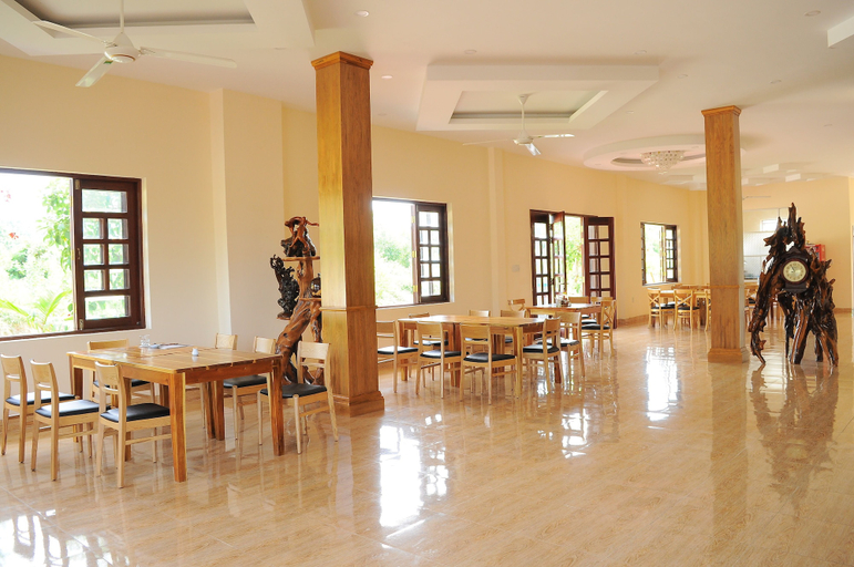 Food & Drinks 5, Kinh Bac Hotel, Phú Quốc