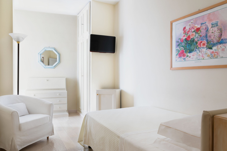 Bedroom 28
